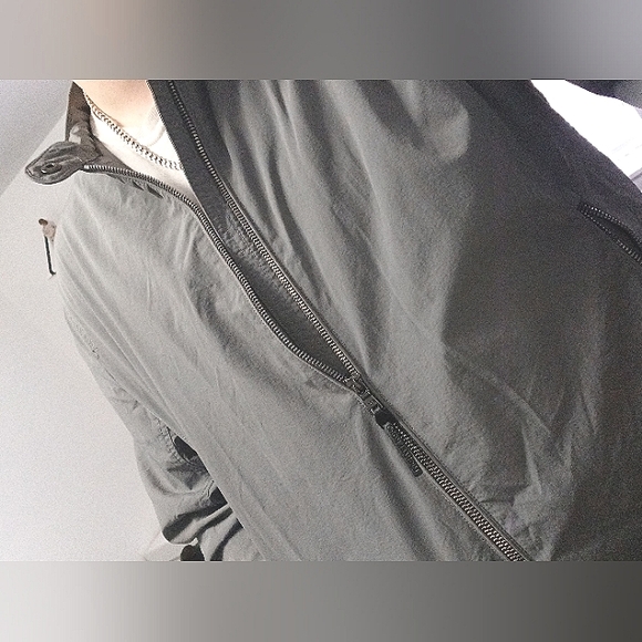 Michael Kors Men's Gray Lightweight Gray Bomber Jacket SZ Extra Large (XL) NWOT - Picture 3 of 14